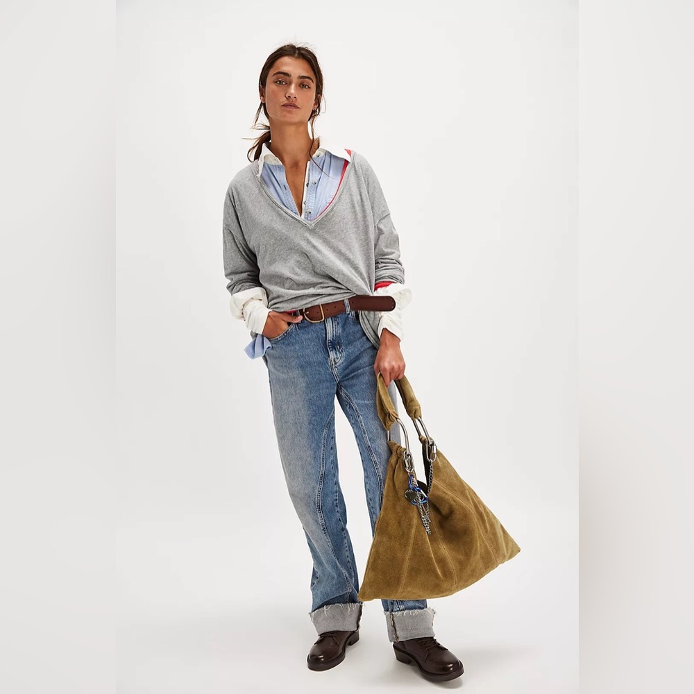 NWT FREE PEOPLE Bobbi Slouch Suede Tote | Sand MSRP $98 - Picture 6 of 11